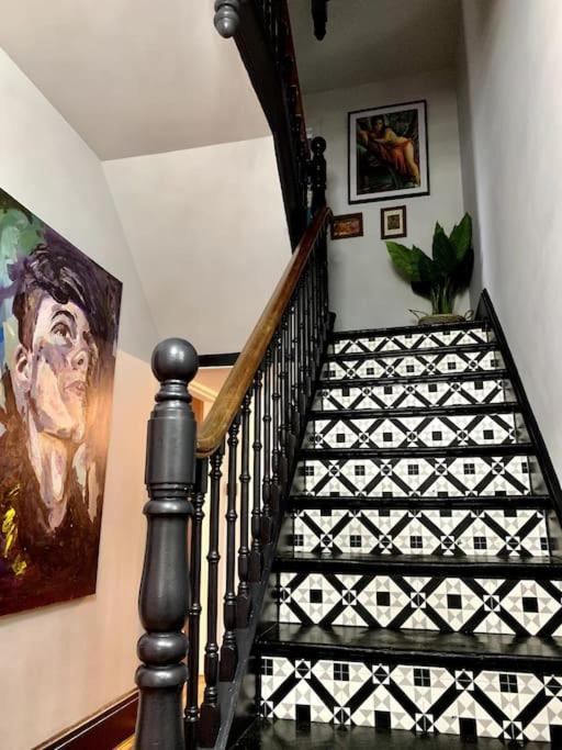 Chic Townhouse Near Tunnels Beaches Илфракомб Екстериор снимка