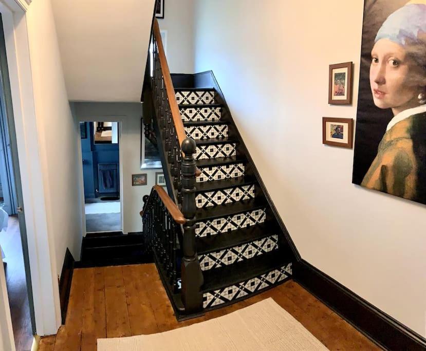 Chic Townhouse Near Tunnels Beaches Илфракомб Екстериор снимка