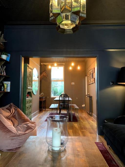 Chic Townhouse Near Tunnels Beaches Илфракомб Екстериор снимка